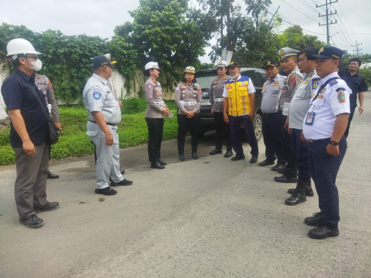 Sambut Nataru 2024, Polres Tebing Tinggi dan Ditlantas Polda Sumut Laksanakan Survey Jalan Rusak